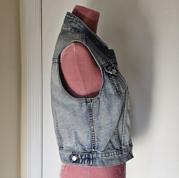 Bluenotes Denim vest, size Large. - Picture 5 of 9